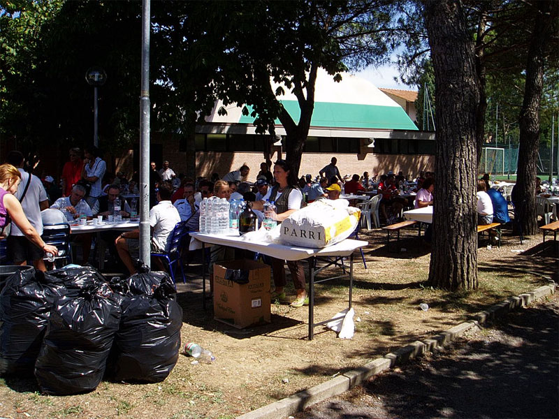 gal/2006/06 - Fondo della Valdarbia/4 - Pranzo e Premiazioni/P9030024-01.jpg